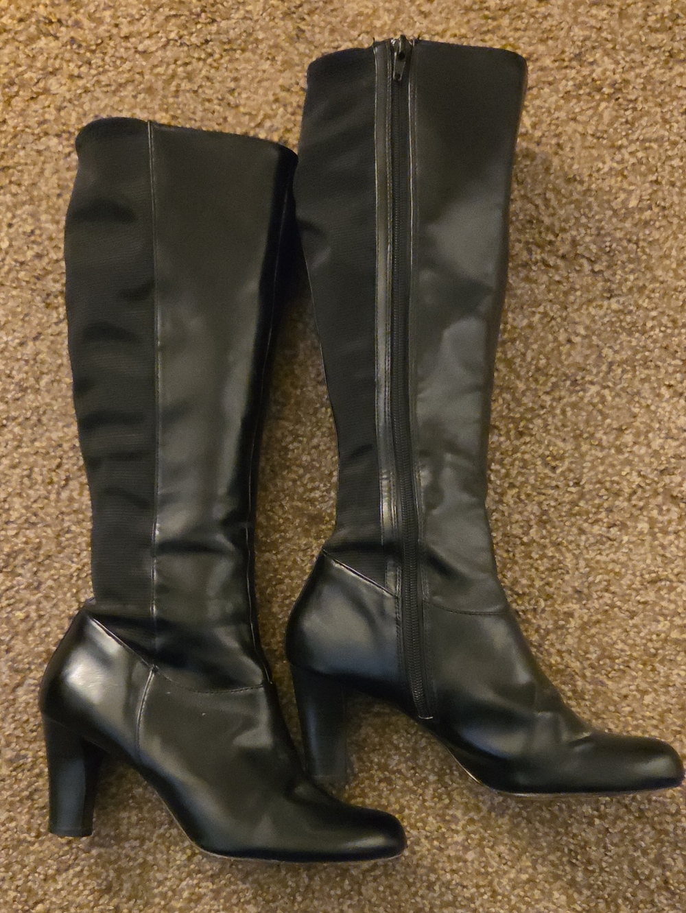 Women's Black Knee-High Heeled Boots